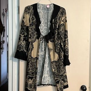 Beautiful work or casual light jacket.